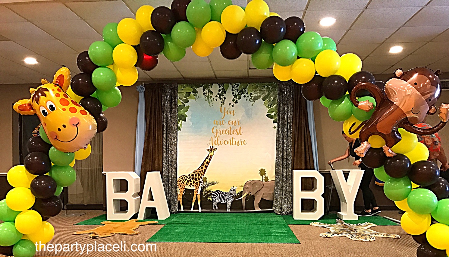 Baby shower letters and balloon arch